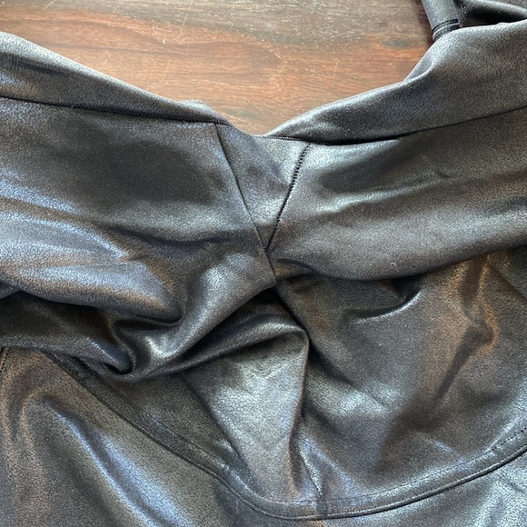 Spanx faux leather leggings - Picture 5 of 5